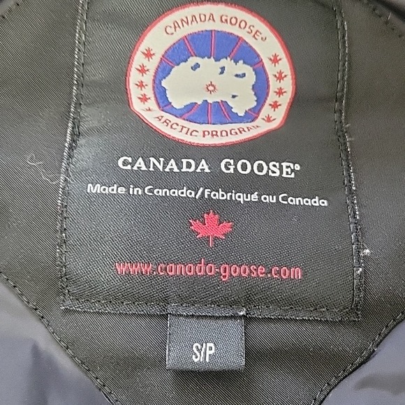 Canada Goose Victoria Coat - Picture 12 of 15
